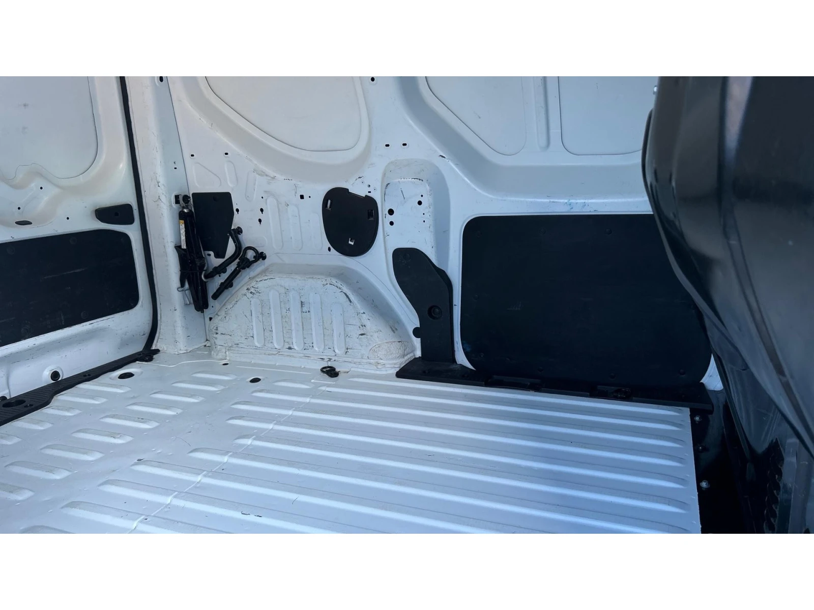 Renault Express  ZEN 1.3 TCE   MT6 S&S, Месечна вноска от 177  , снимка 7 - Автомобили и джипове - 54126704