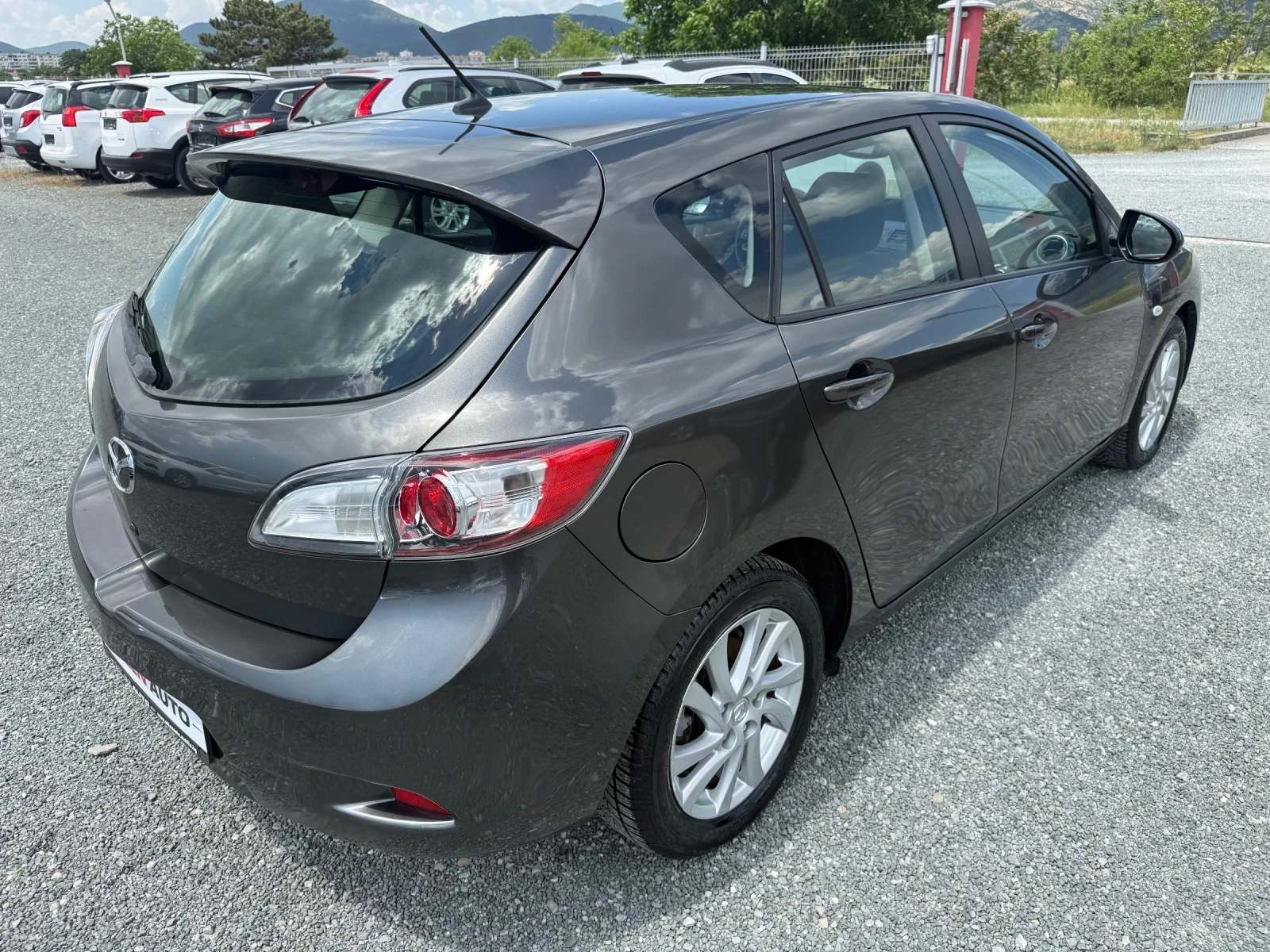 Mazda 3 (KATO НОВА), снимка 6 - Автомобили и джипове - 54712481