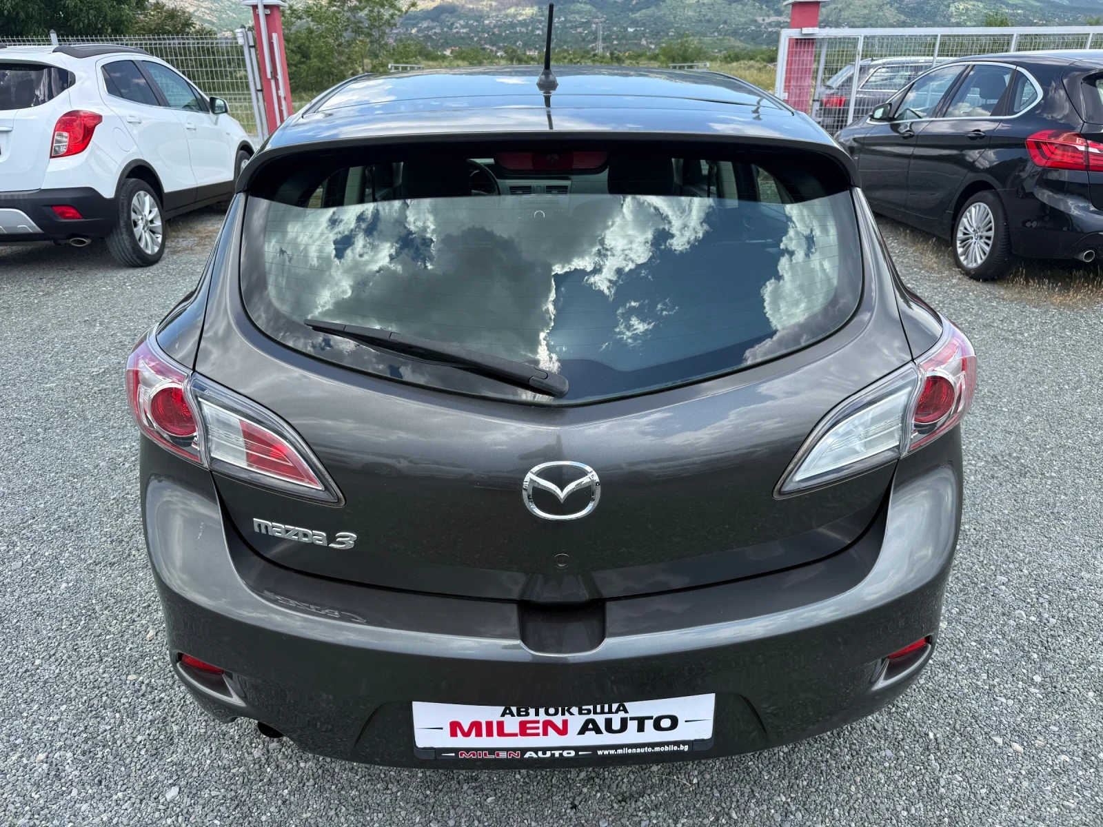 Mazda 3 (KATO НОВА), снимка 7 - Автомобили и джипове - 54712481