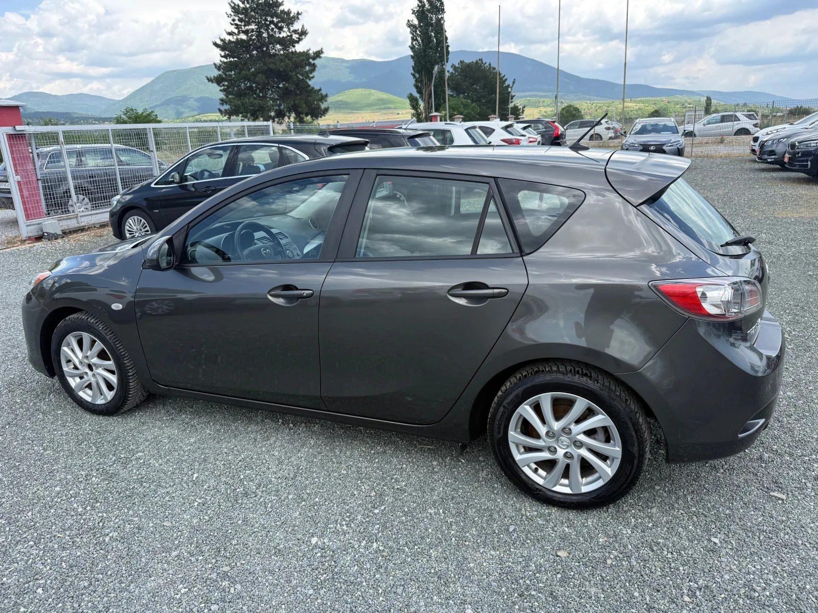 Mazda 3 (KATO НОВА), снимка 9 - Автомобили и джипове - 54712481