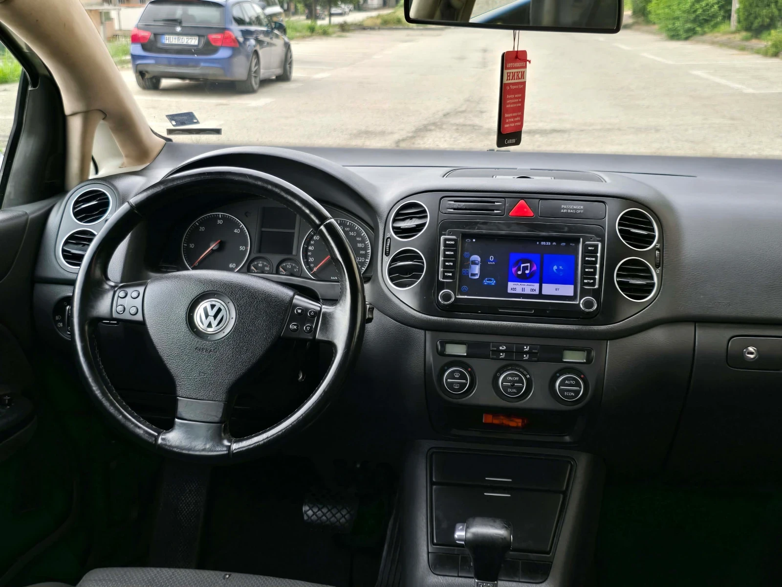 VW Golf Plus, снимка 8 - Автомобили и джипове - 54875793
