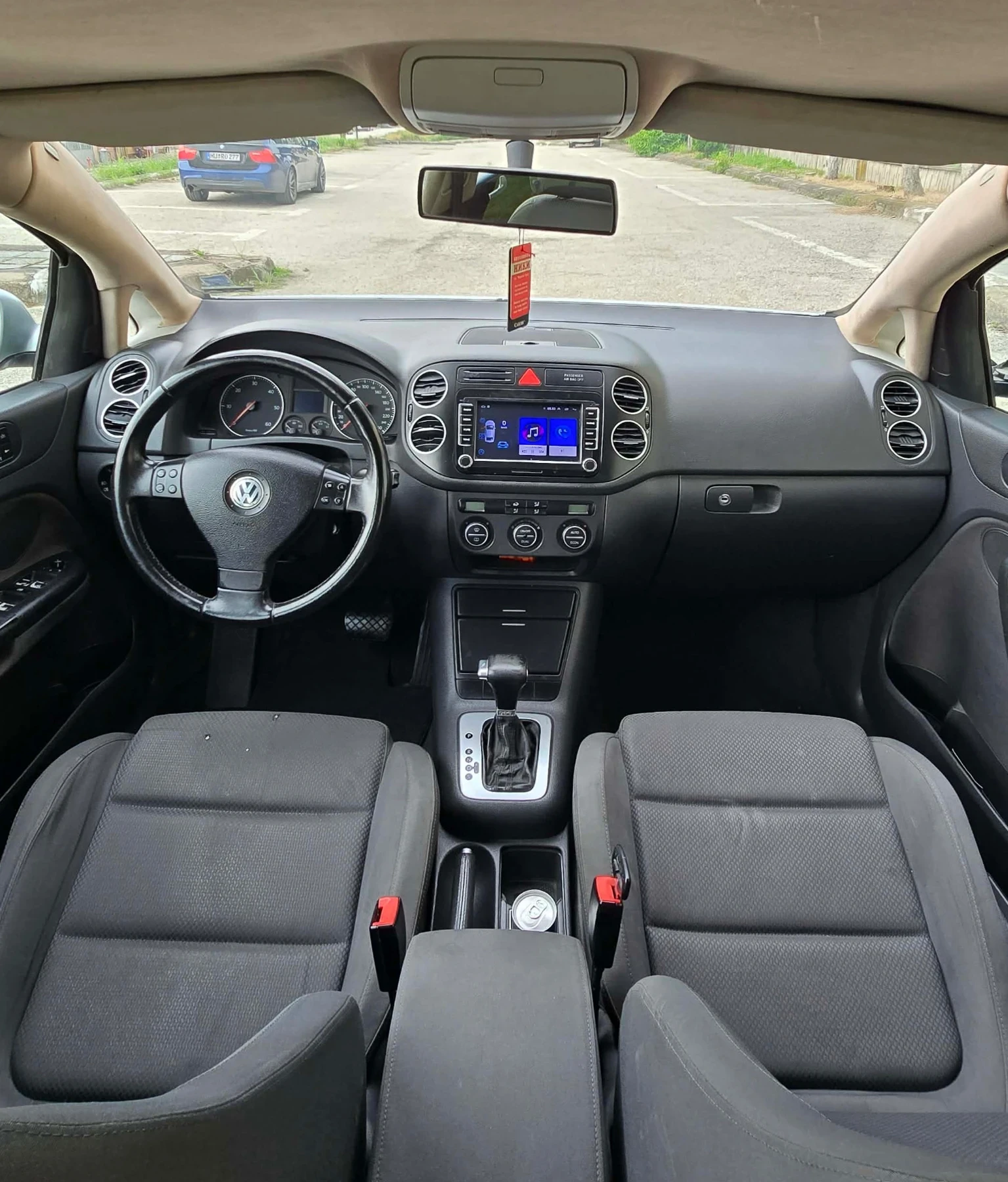 VW Golf Plus, снимка 7 - Автомобили и джипове - 54875793