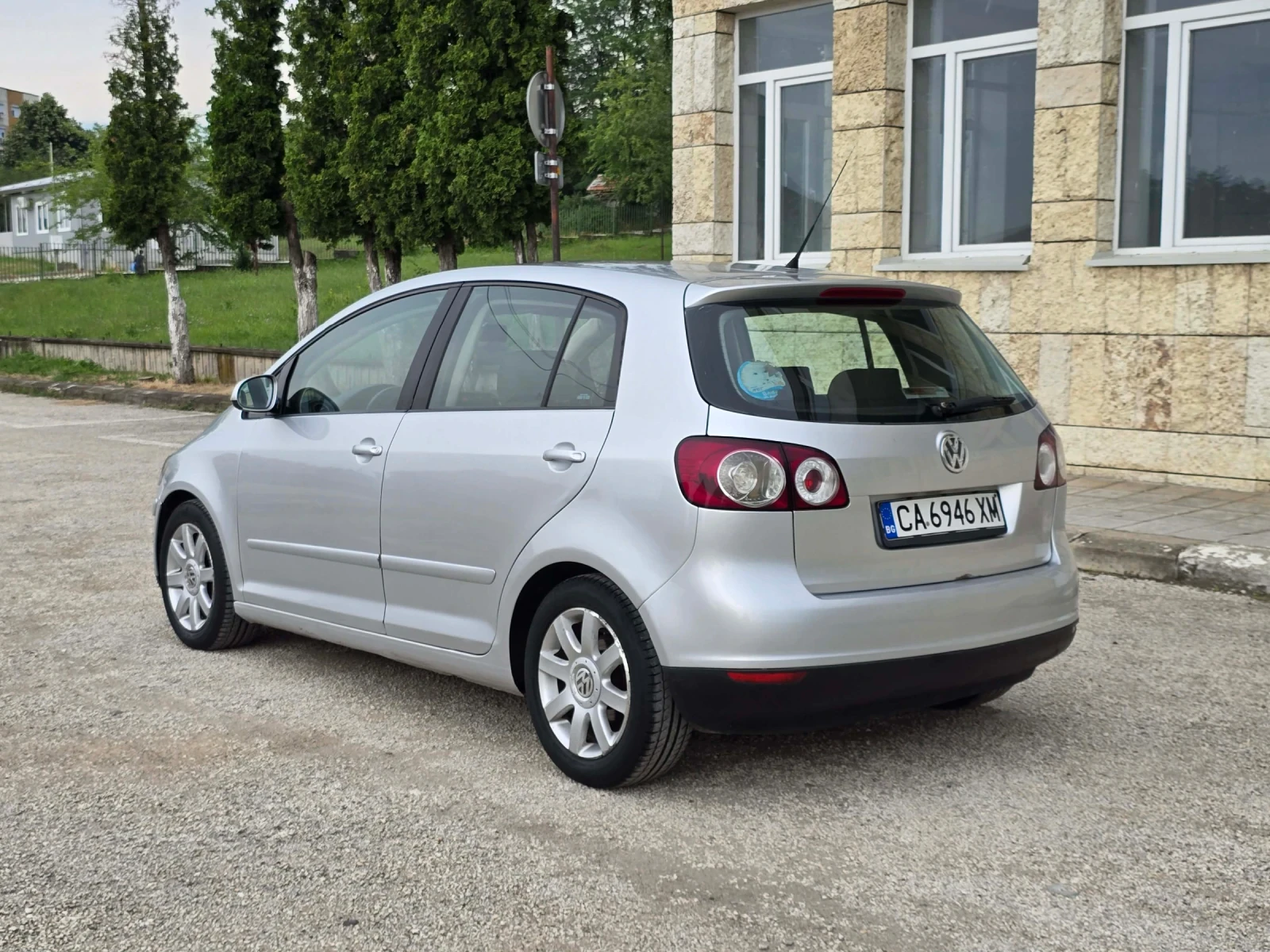 VW Golf Plus, снимка 3 - Автомобили и джипове - 54875793