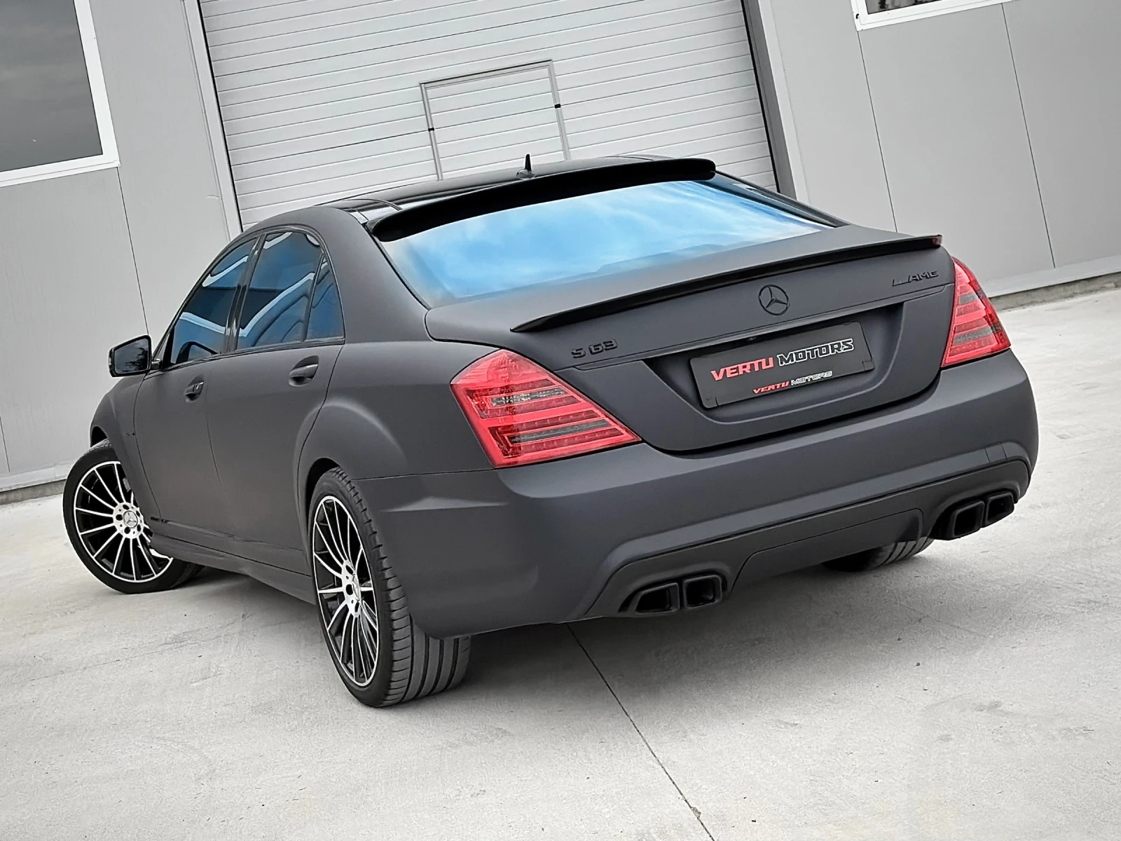 Mercedes-Benz S 500 AMG 6.3/FACE/PANO/NIGHT VISION/SOFT CLOSE/3xTV, снимка 5 - Автомобили и джипове - 55015254