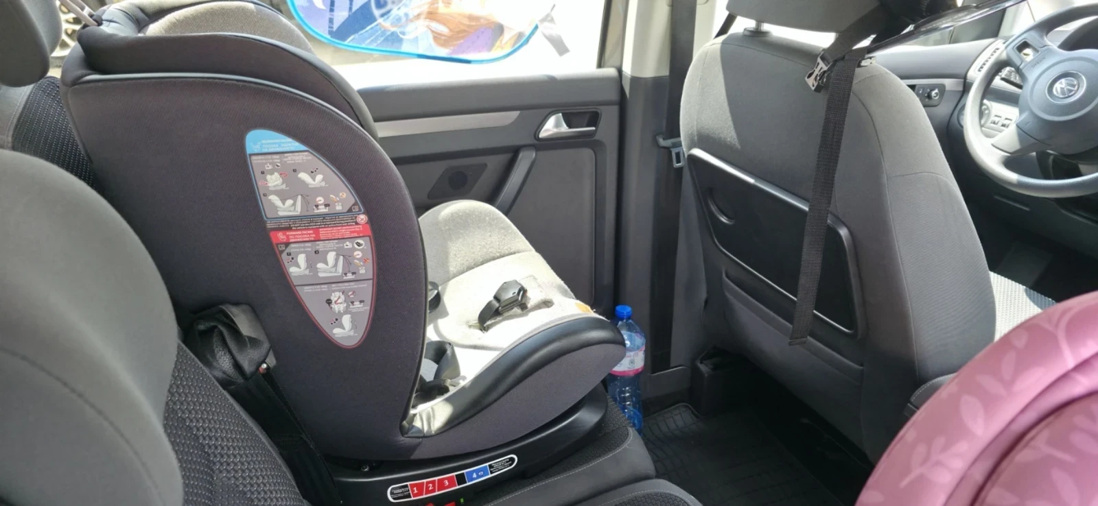 VW Touran, снимка 7 - Автомобили и джипове - 55213415