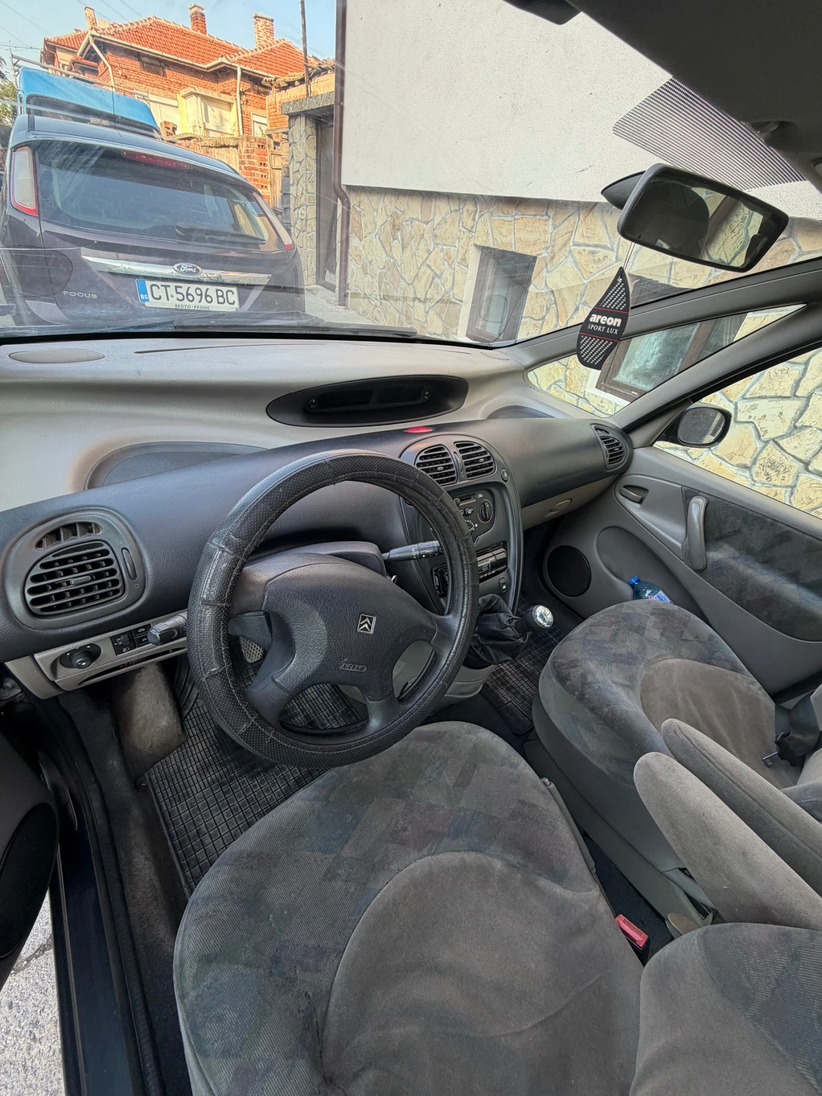 Citroen Xsara picasso 1.8, снимка 3 - Автомобили и джипове - 55435704