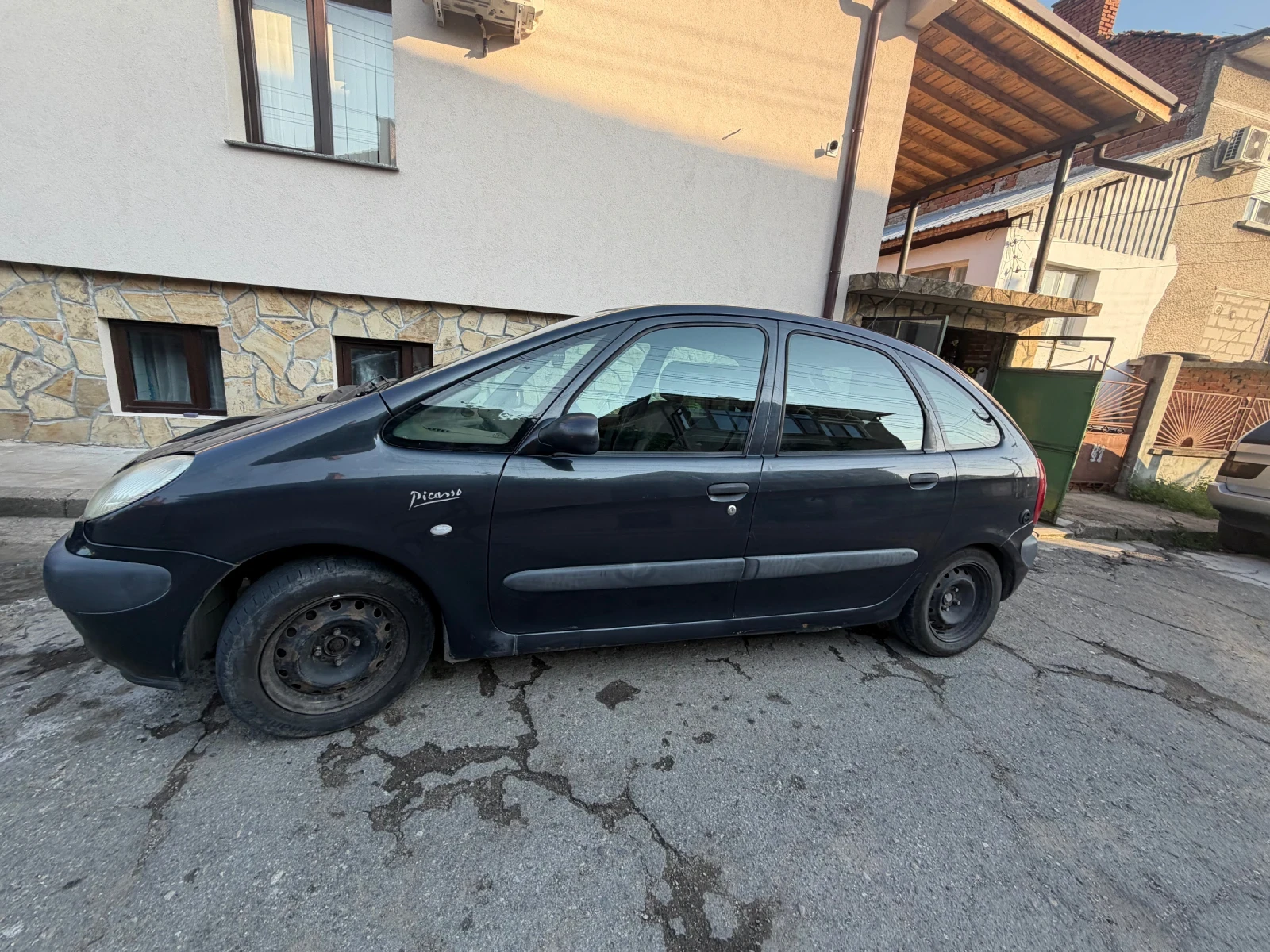 Citroen Xsara picasso 1.8, снимка 6 - Автомобили и джипове - 55435704