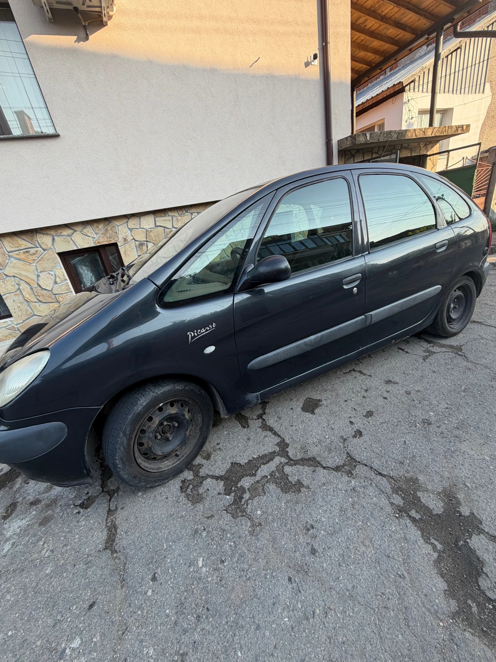 Citroen Xsara picasso 1.8, снимка 2 - Автомобили и джипове - 55435704