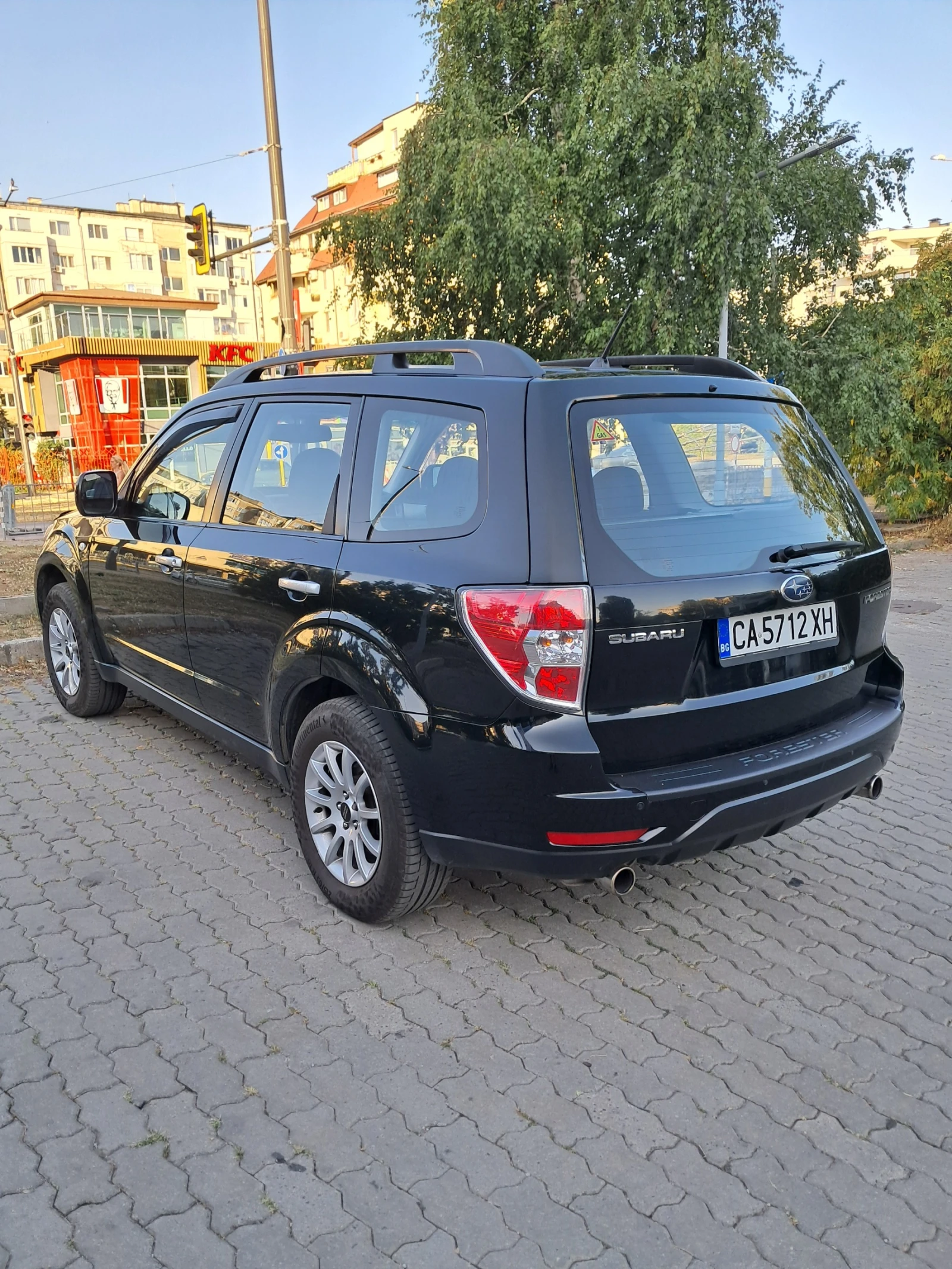 Subaru Forester, снимка 3 - Автомобили и джипове - 55843364