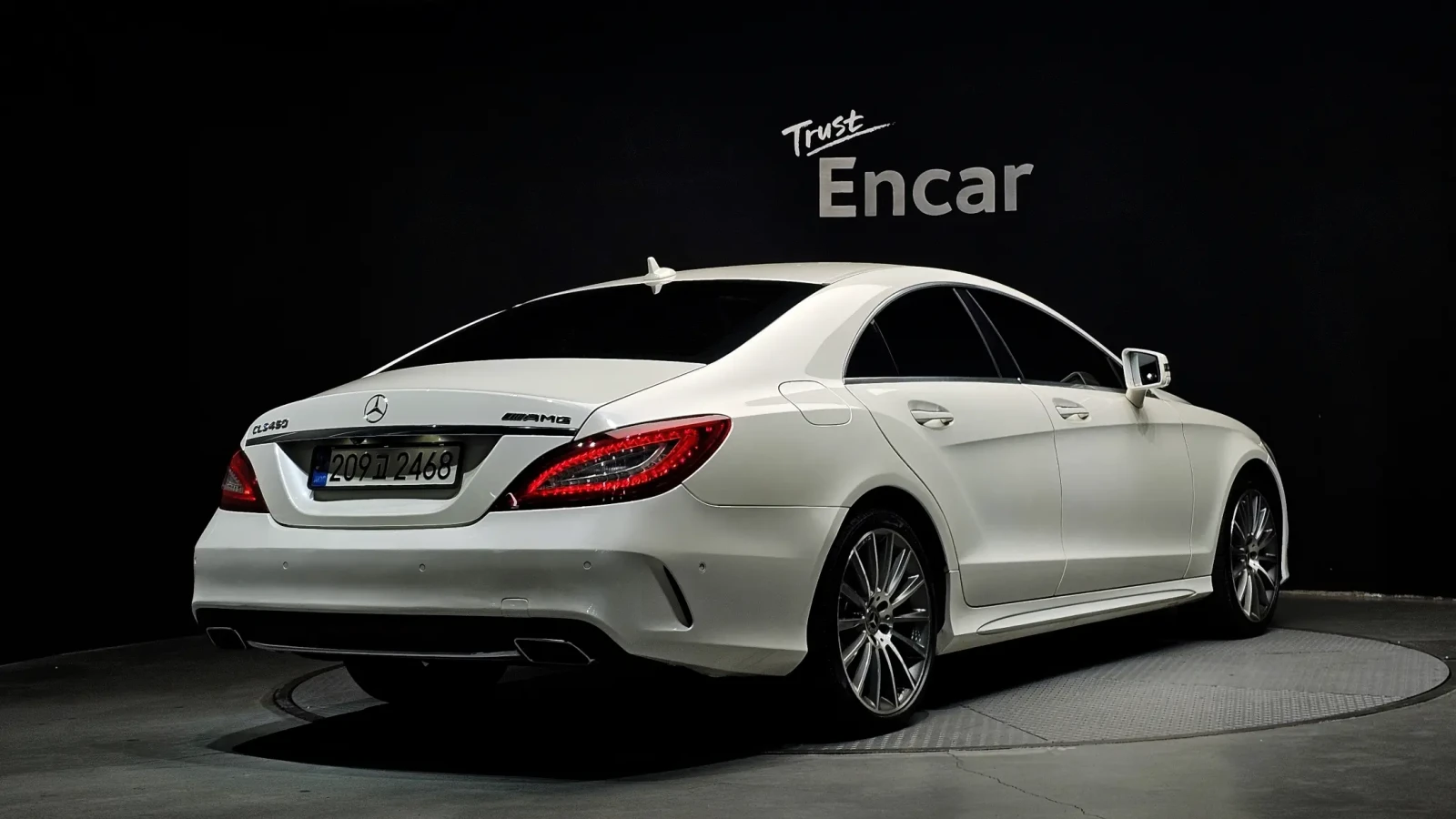 Mercedes-Benz CLS 400 4MATIC AMG LINE * КРАЙНА ЦЕНА* , снимка 2 - Автомобили и джипове - 55960925