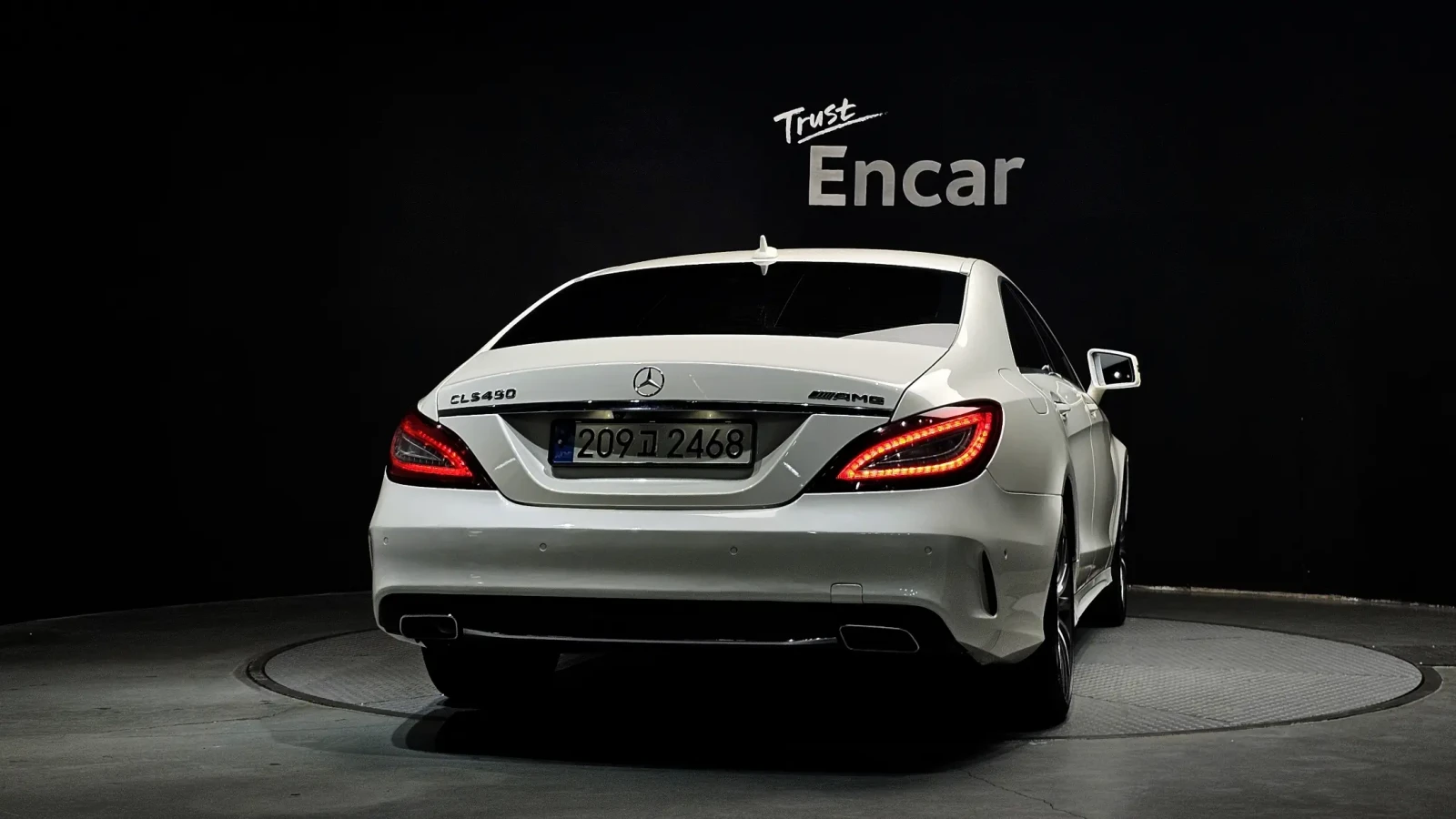 Mercedes-Benz CLS 400 4MATIC AMG LINE * КРАЙНА ЦЕНА* , снимка 4 - Автомобили и джипове - 55960925