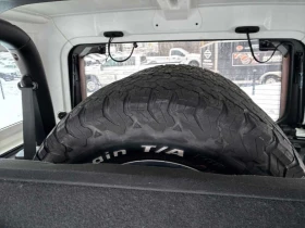 Jeep Wrangler * Rubicon * CARFAX * КАМЕРА * ПОДГРЕВИ, снимка 11