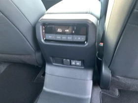 Toyota Land cruiser 250/2.8 D-4D/MILD HYBRID/EXECUTIVE/ - 157980 лв. / 80773.89 € - 38339026 14