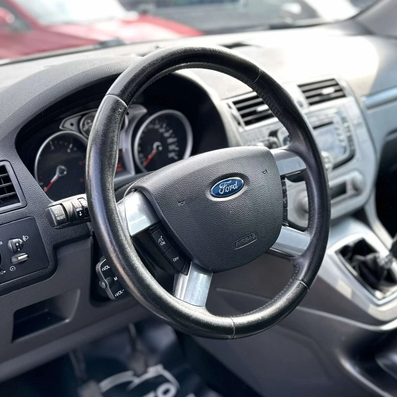 Ford Kuga 2.0TDCI 136HP PANORAMA, снимка 11 - Автомобили и джипове - 51421518