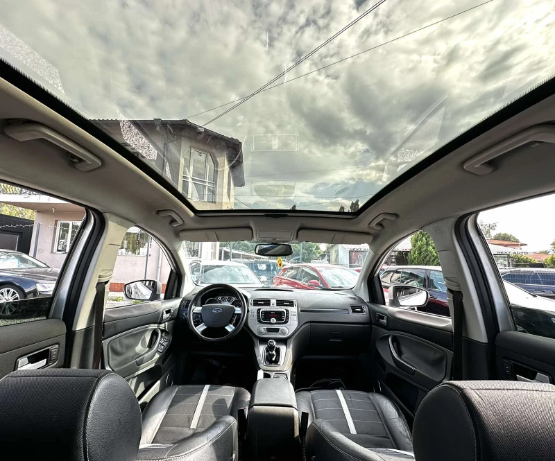 Ford Kuga 2.0TDCI 136HP PANORAMA, снимка 10 - Автомобили и джипове - 51421518
