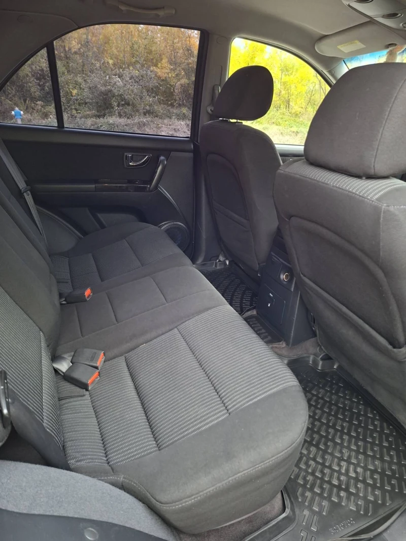 Kia Sorento 2.5D, снимка 9 - Автомобили и джипове - 52456860