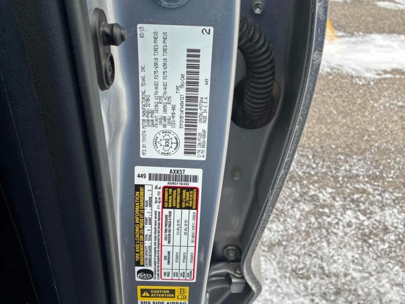 Toyota Tundra * SR5 * CARFAX * ЦЕНА ДО БГ, снимка 12 - Автомобили и джипове - 52830303