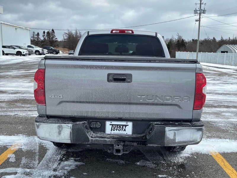 Toyota Tundra * SR5 * CARFAX * ЦЕНА ДО БГ, снимка 4 - Автомобили и джипове - 52830303