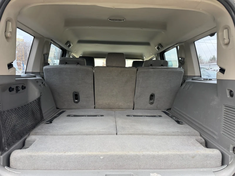 Jeep Commander 4.7i V8 Бензин, снимка 15 - Автомобили и джипове - 53455831