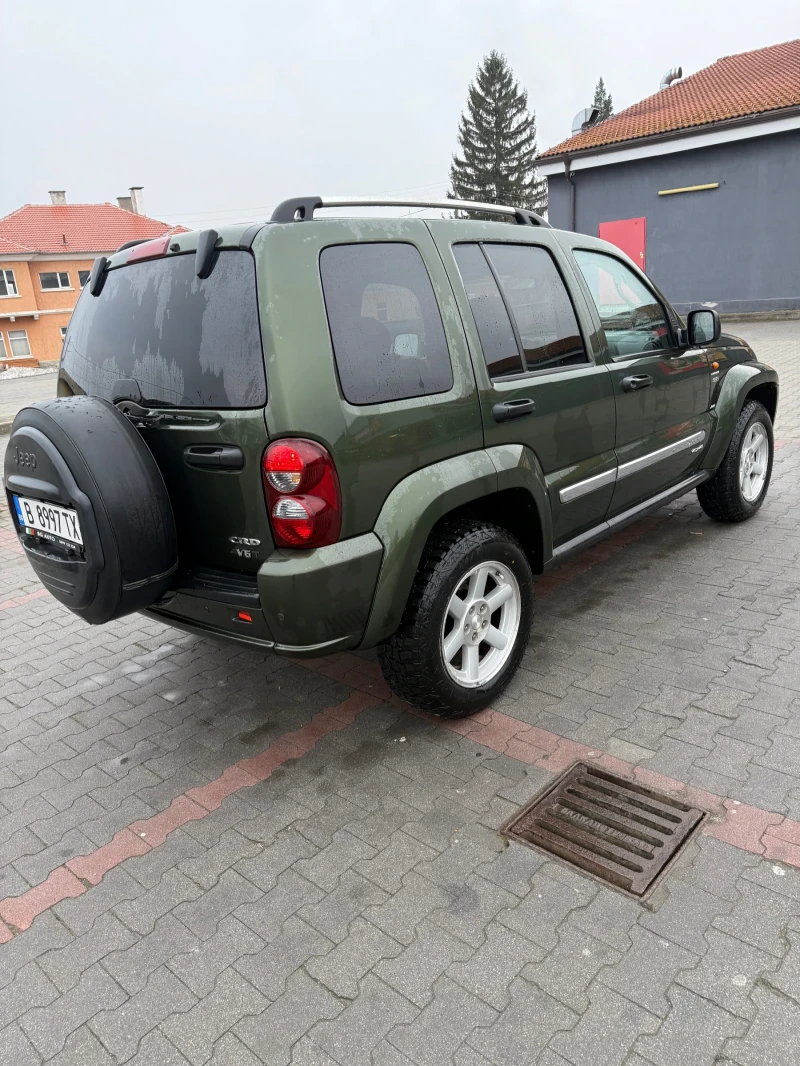 Jeep Grand cherokee 2.8 , снимка 3 - Автомобили и джипове - 53487517