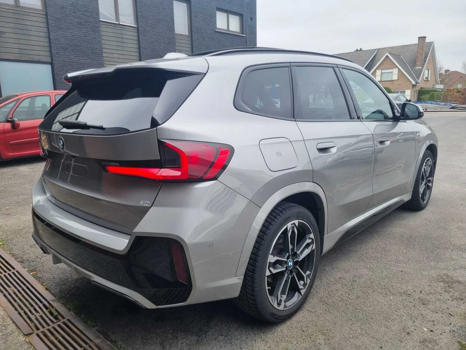 BMW X1 18d M pack - изображение 3