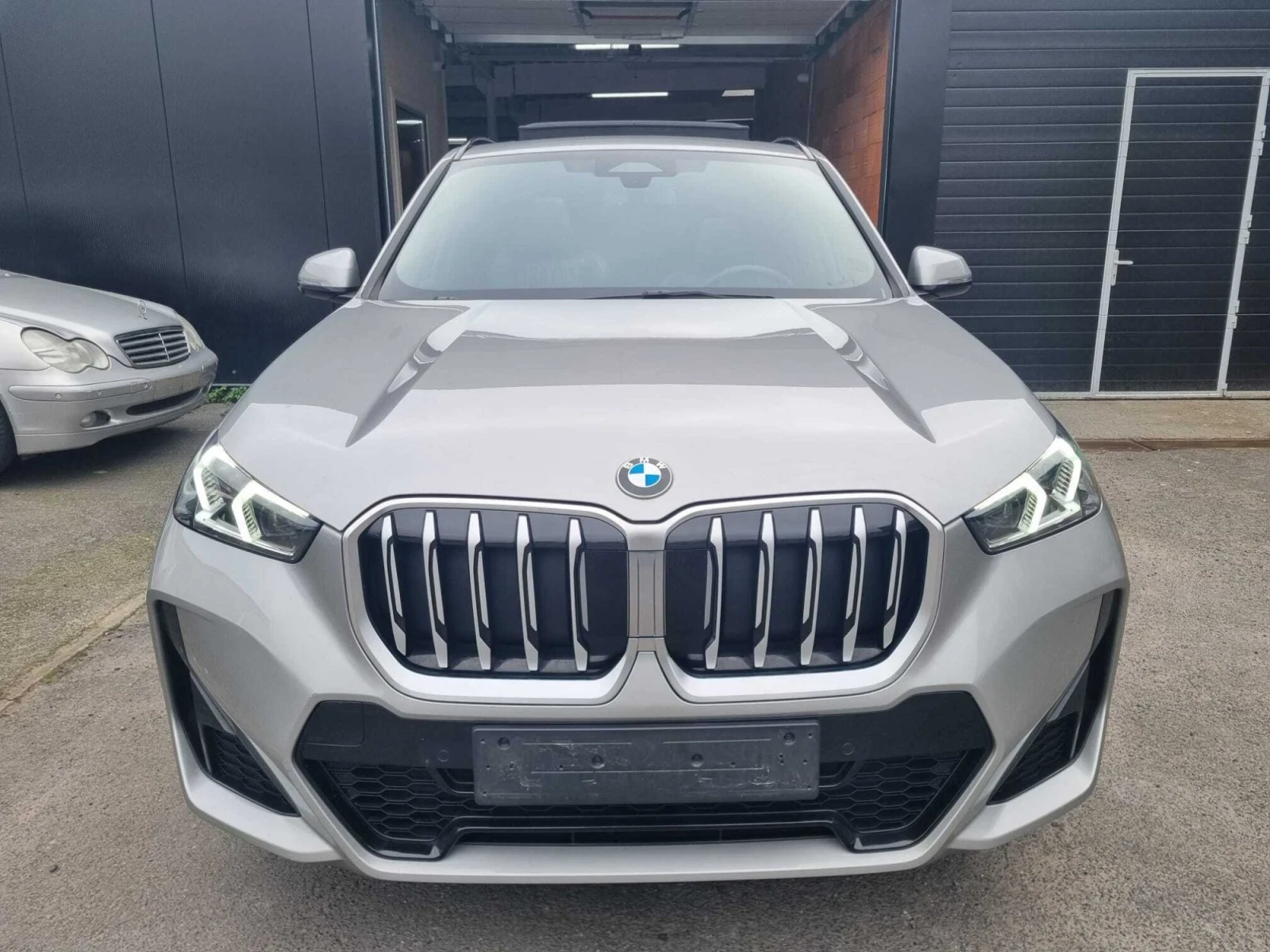 BMW X1 18d M pack - изображение 10
