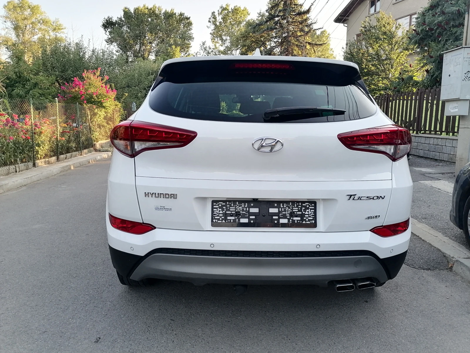 Hyundai Tucson 2.0CRDI 4X4 - изображение 8