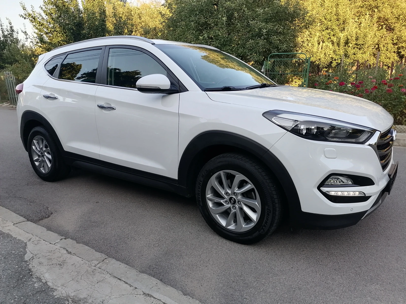 Hyundai Tucson 2.0CRDI 4X4 - изображение 3