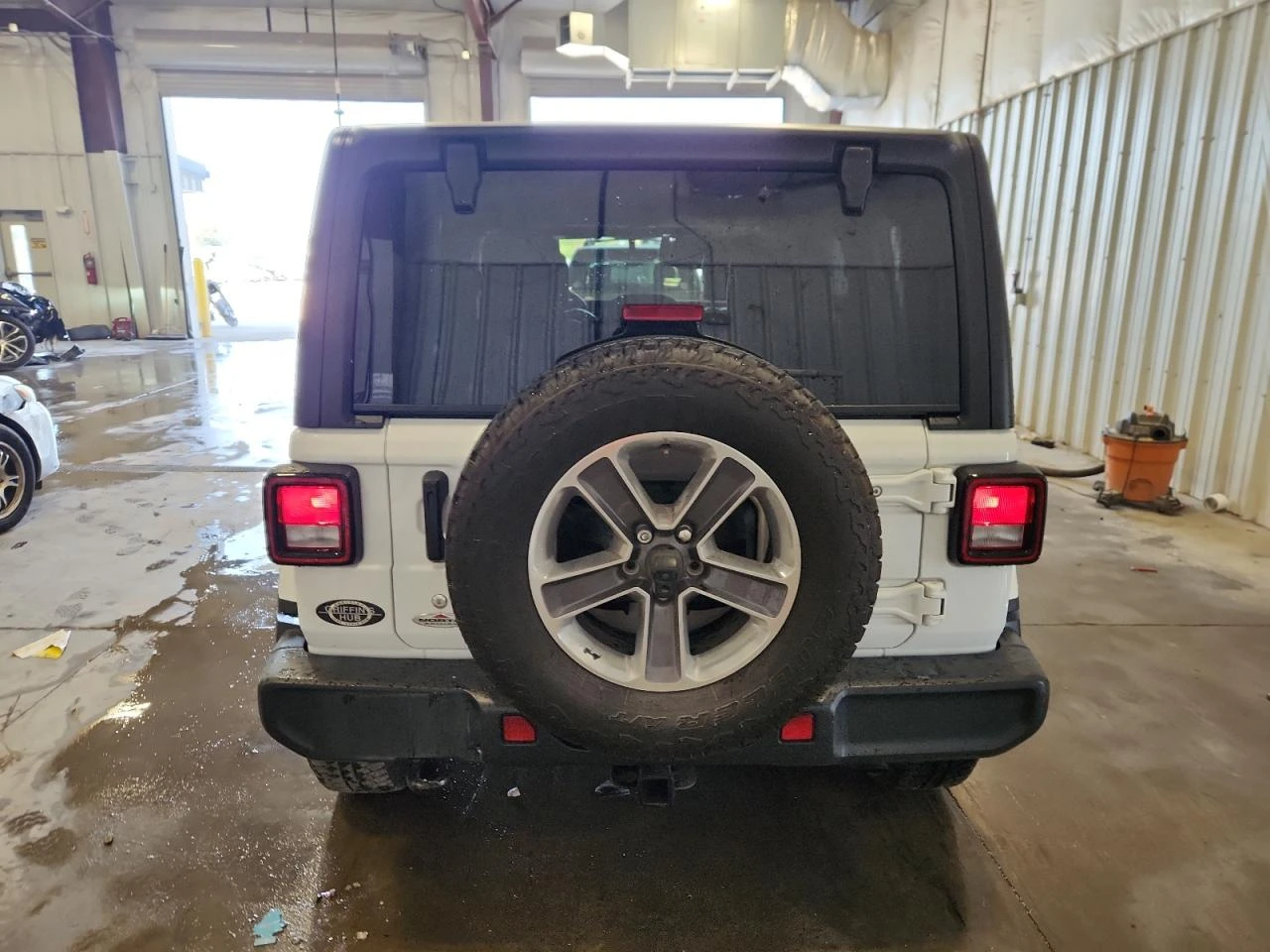 Jeep Wrangler UNLIMITED SAHARA/4X4/ - изображение 5