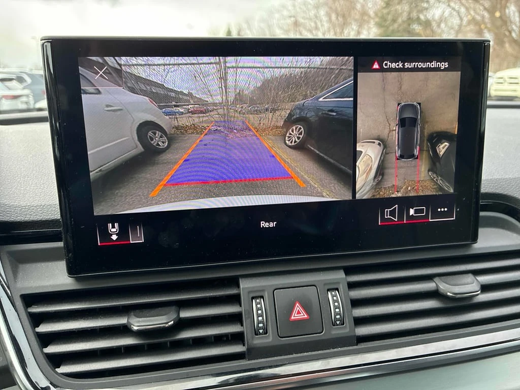 Audi Q5 2023 Technik * CARFAX * БЕЗ ПЪРВОНАЧАЛНА ВНОСКА - изображение 10