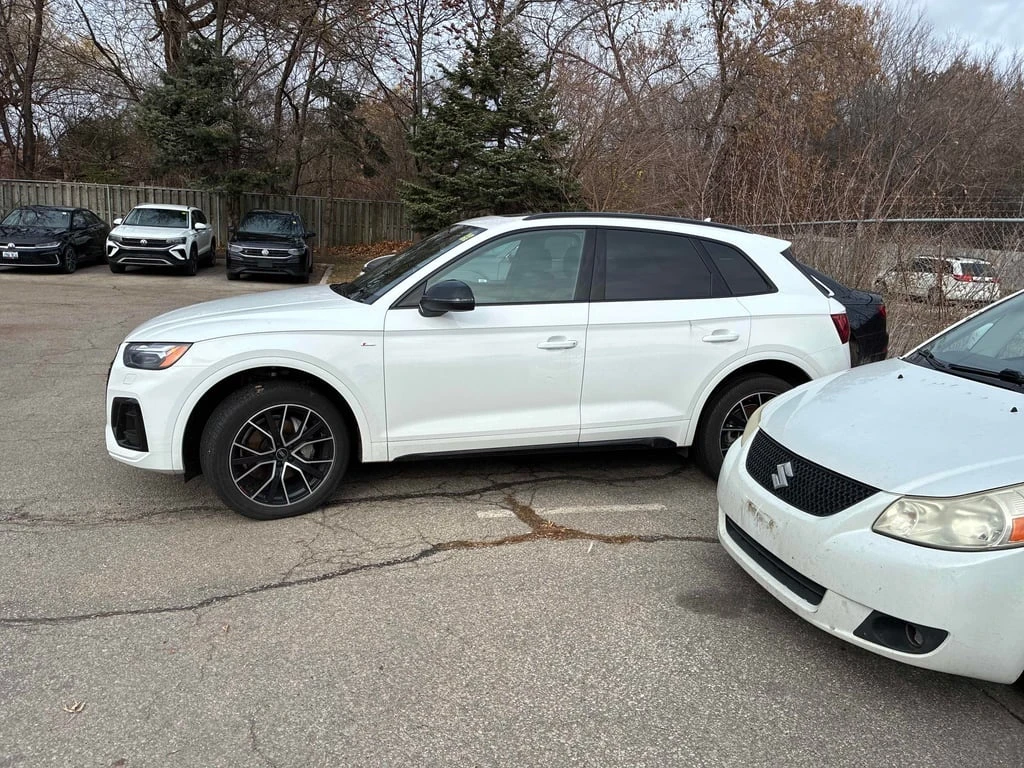 Audi Q5 2023 Technik * CARFAX * БЕЗ ПЪРВОНАЧАЛНА ВНОСКА - изображение 3