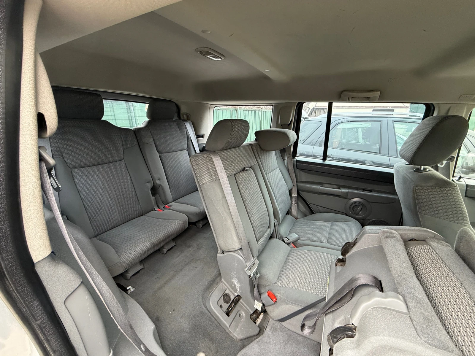 Jeep Commander 4.7i V8 ������ | Mobile.bg � ����������� 10