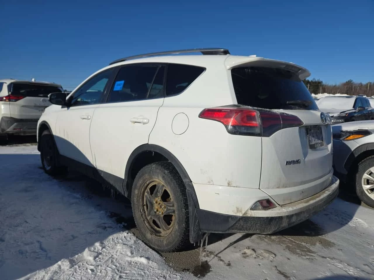 Toyota Rav4 * LE * ПОДГРЕВ * ОТ ЛИЗЕНЗИРАНО ПРЕДСТАВИТЕЛСТВО, снимка 3 - Автомобили и джипове - 53715577