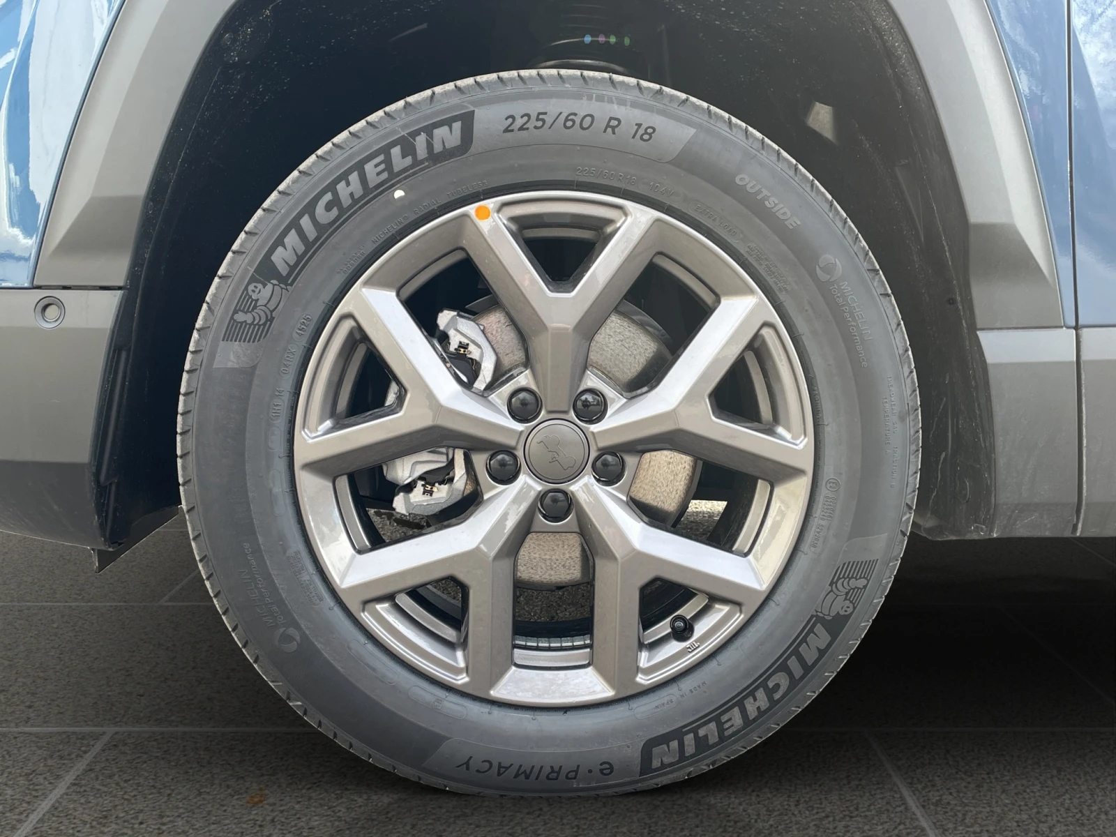 Jeep Compass ALTITUDE 1.2 e-Hybrid 48V Petrol 145 hp 6-DCT, снимка 16 - Автомобили и джипове - 53725878