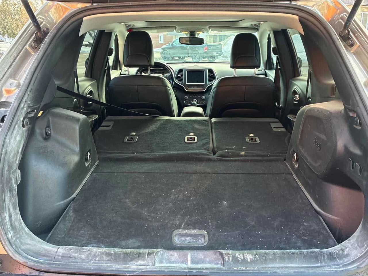 Jeep Cherokee Trailhawk 4x4 | ПОДГРЕВИ | 2 KEYS | KEYLESS | CARF, снимка 17 - Автомобили и джипове - 53751563