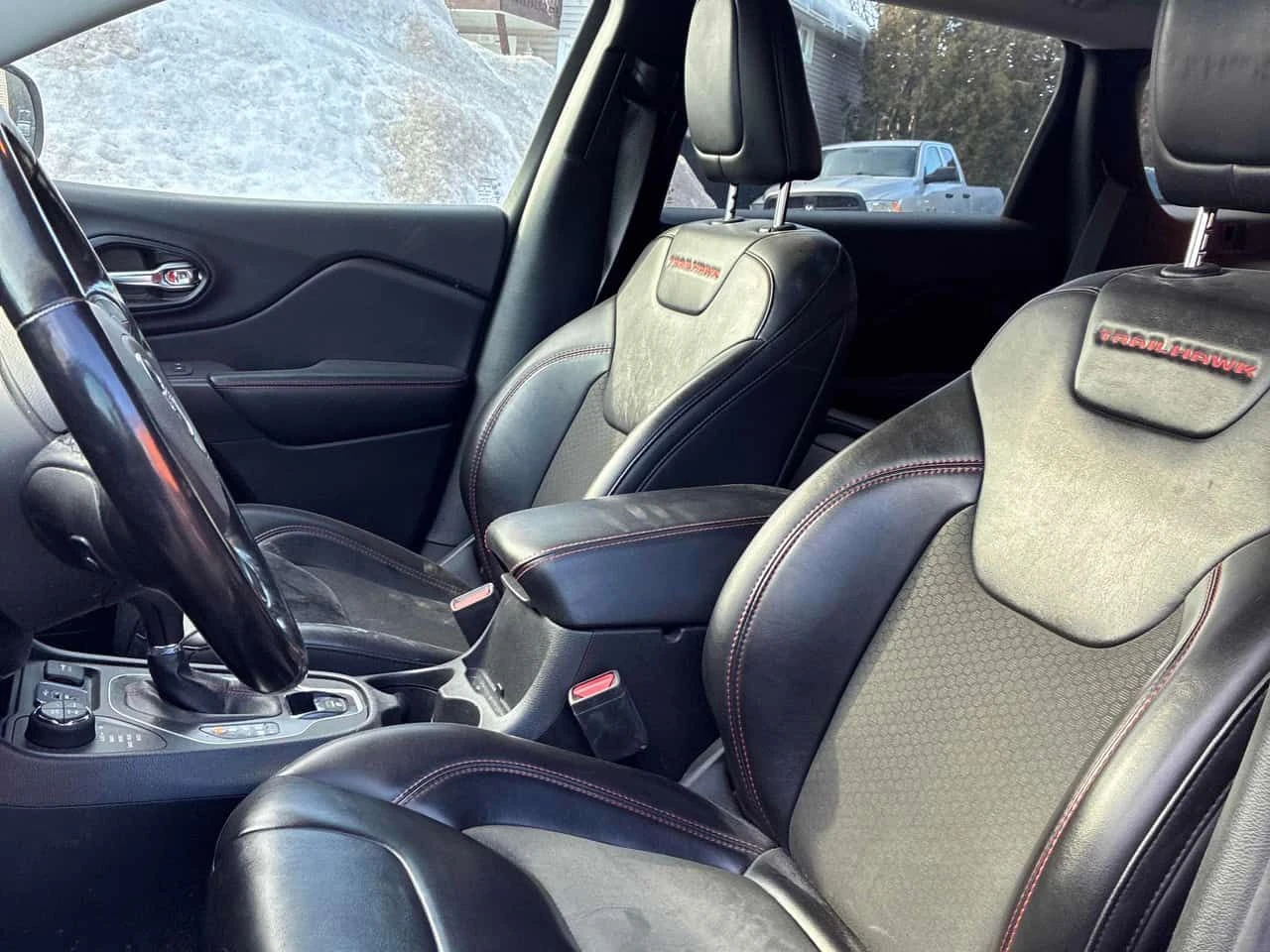 Jeep Cherokee Trailhawk 4x4 | ПОДГРЕВИ | 2 KEYS | KEYLESS | CARF, снимка 12 - Автомобили и джипове - 53751563