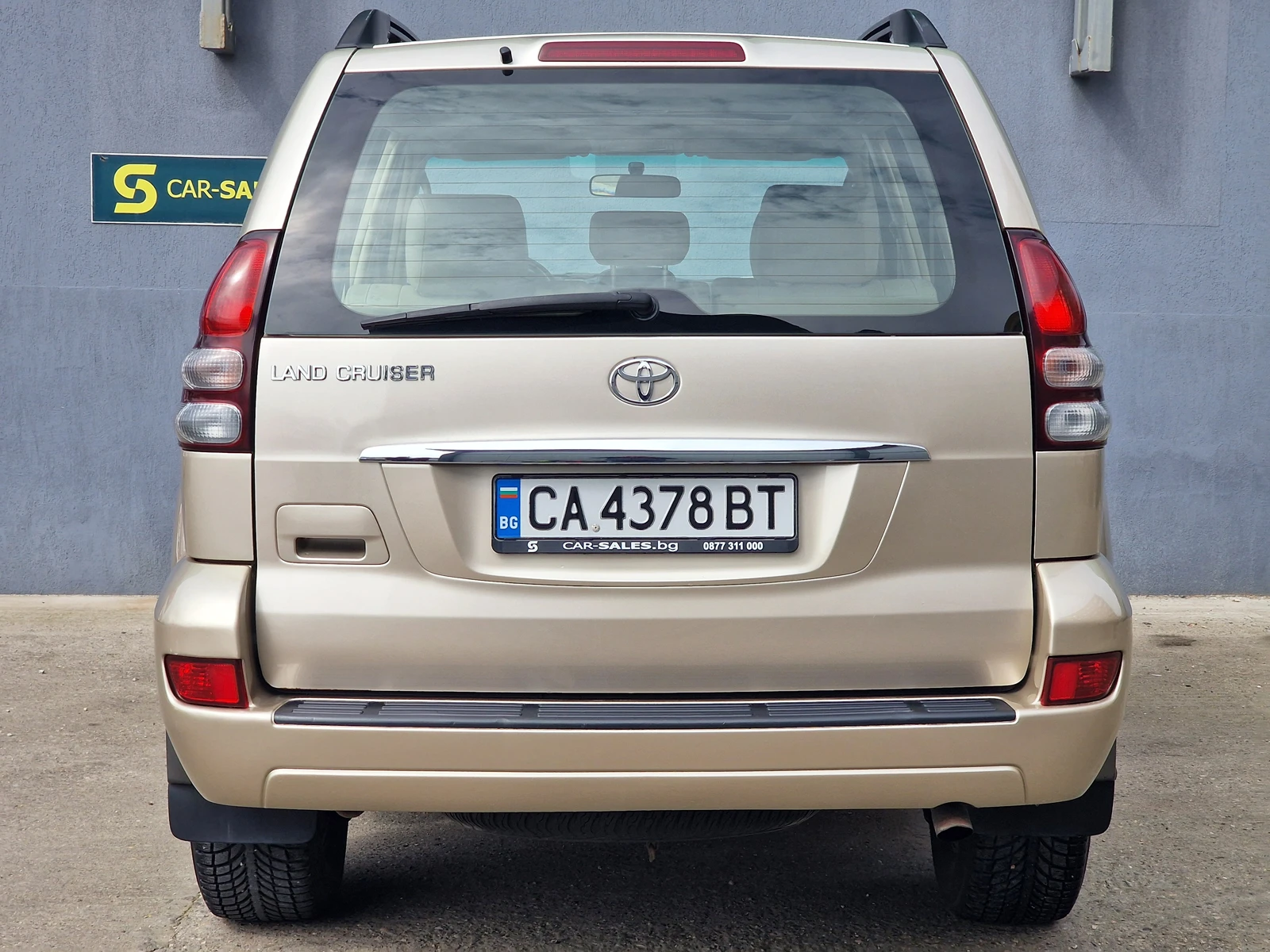 Toyota Land cruiser 3.0 D4D 145500km от България, снимка 6 - Автомобили и джипове - 54049156