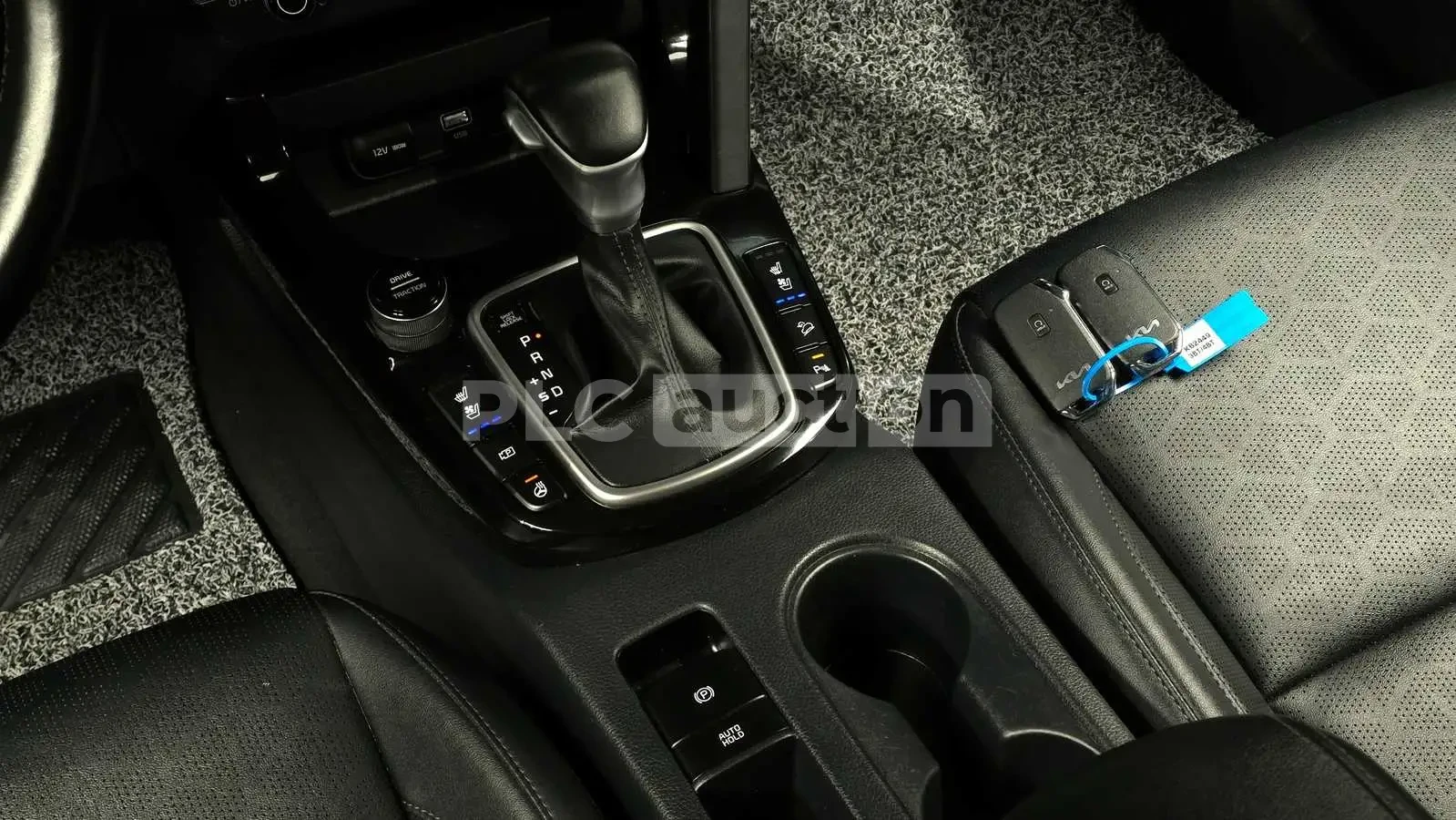 Kia Seltos, снимка 9 - Автомобили и джипове - 54102703