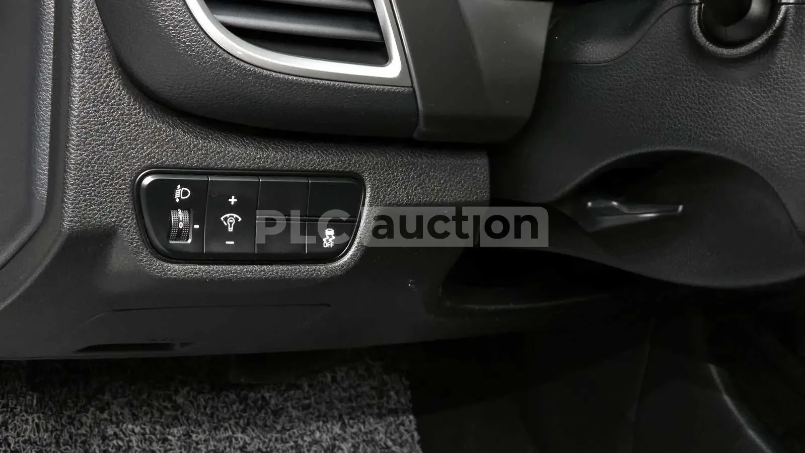 Kia Seltos, снимка 14 - Автомобили и джипове - 54102703