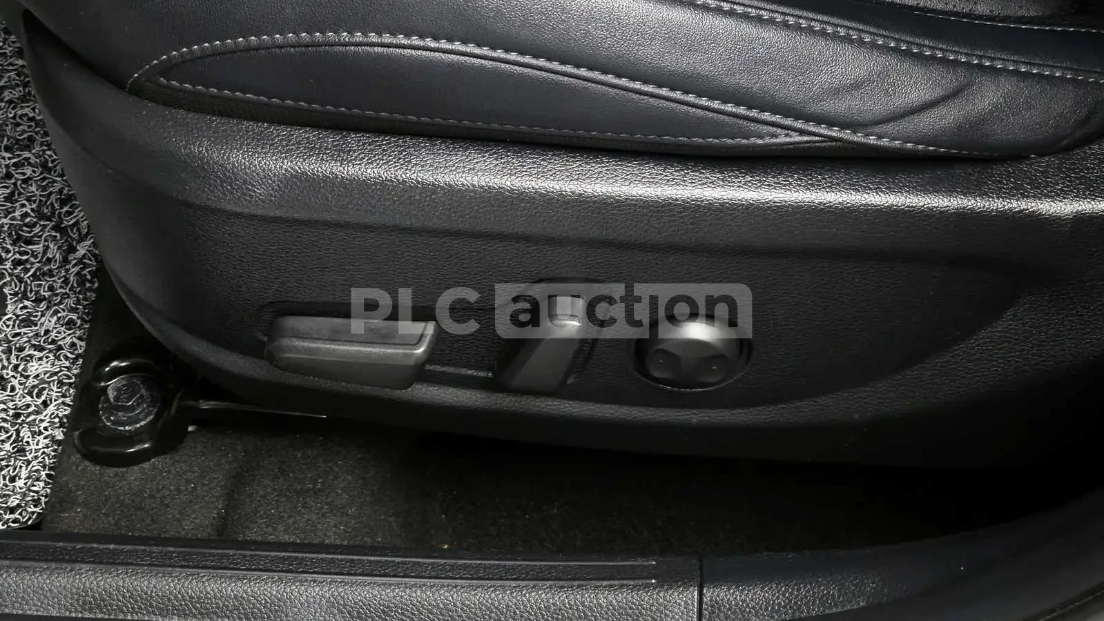 Kia Seltos, снимка 16 - Автомобили и джипове - 54102703