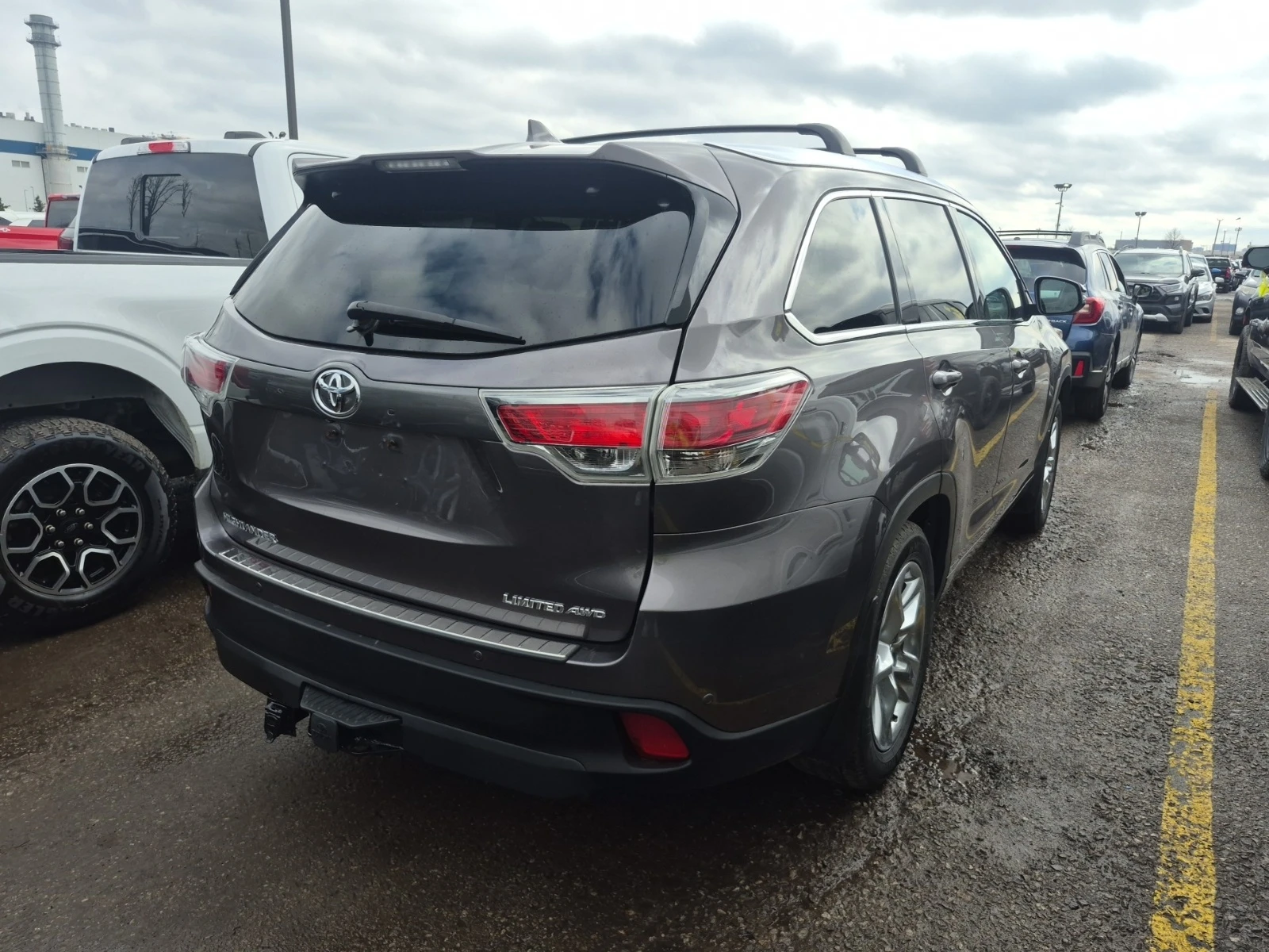 Toyota Highlander LIMITED PLATINUM * * CARFAX * * 7 МЕСТЕН * *  , снимка 3 - Автомобили и джипове - 54197785
