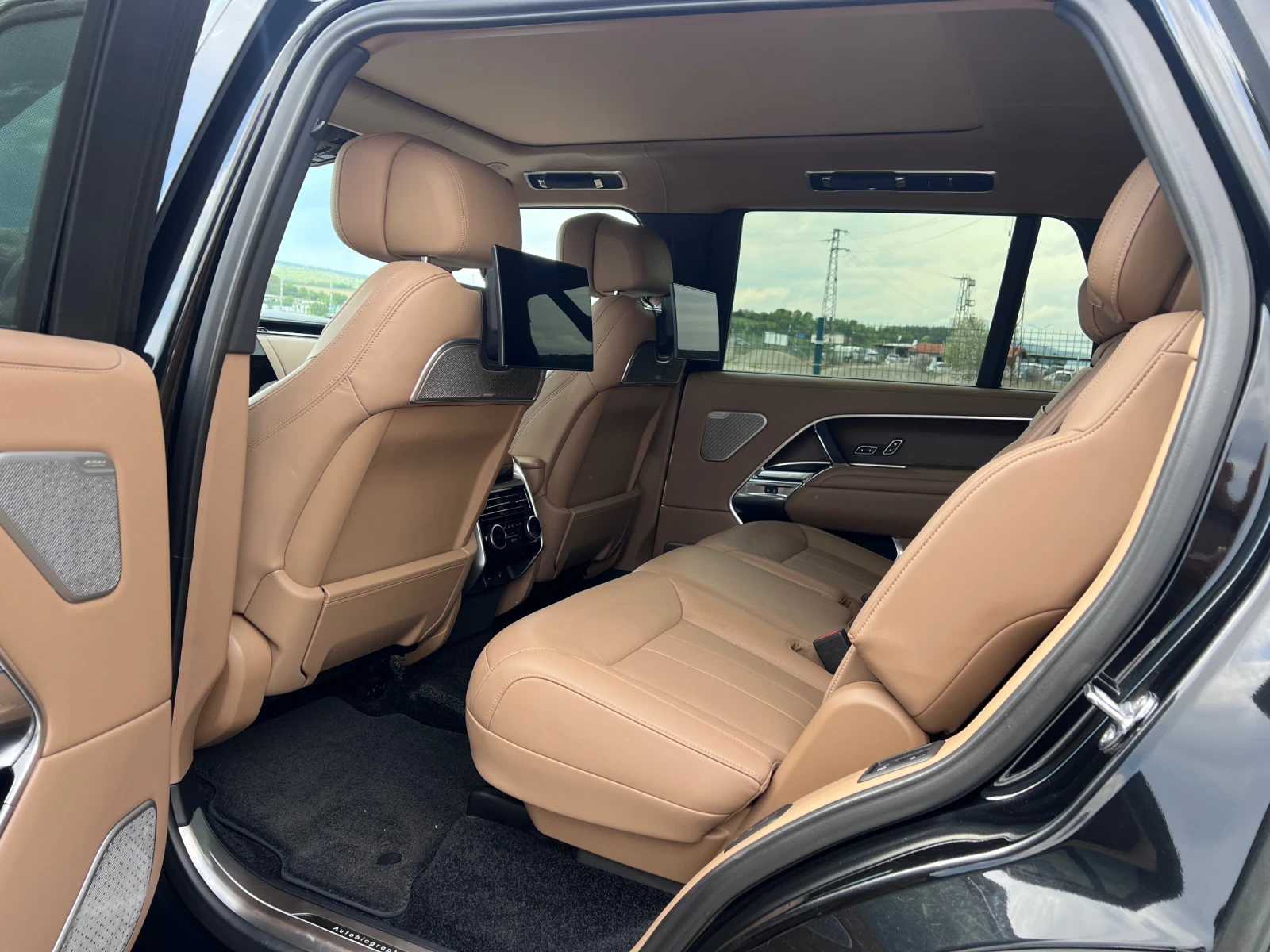 Land Rover Range rover 4.4 Autobiography , снимка 11 - Автомобили и джипове - 54362414