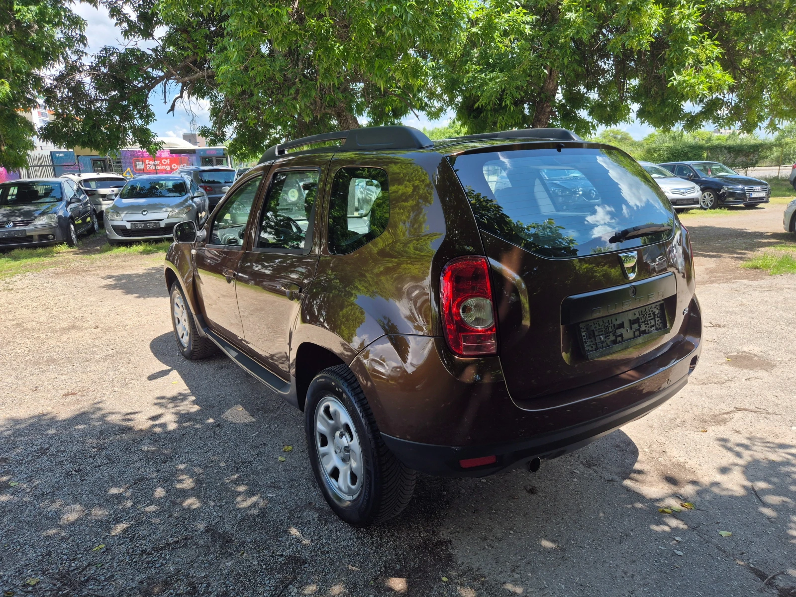Dacia Duster 1.4DCI 4X4 НОВ ВНОС ОТ ИТАЛИЯ БЕЗ РЪЖДИ И ЗАБЕЛЕЖК, снимка 6 - Автомобили и джипове - 54668665