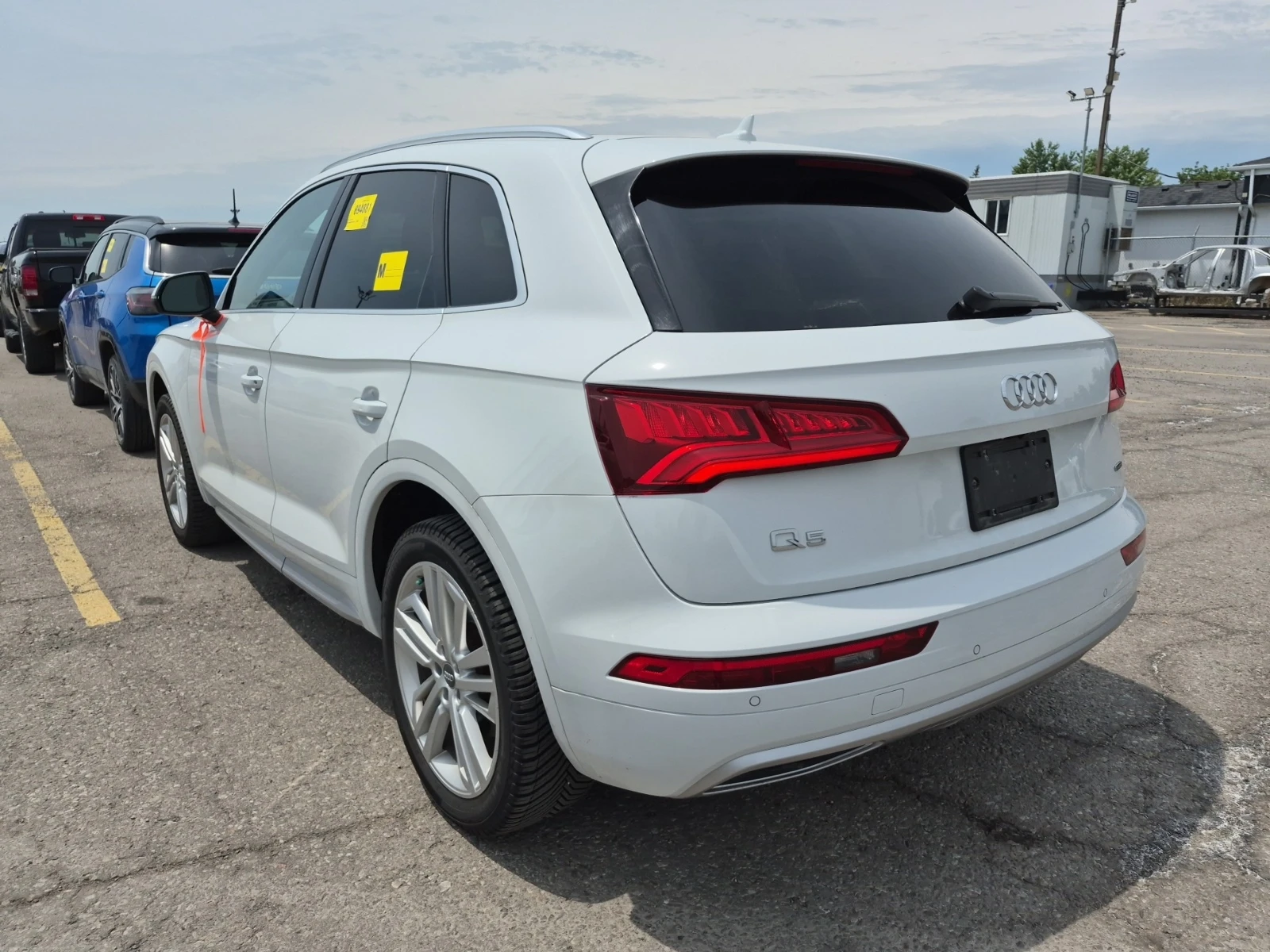 Audi Q5 Premium Plus, снимка 4 - Автомобили и джипове - 55322101