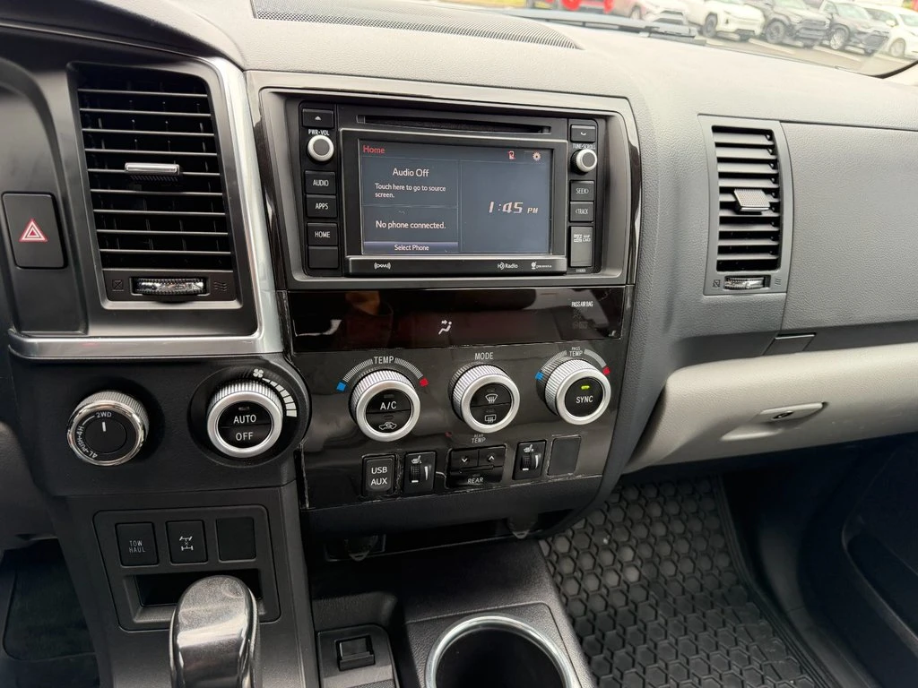 Toyota Sequoia LIMITED* 4WD* DISTRONIC* �.�����* �������* ������* | Mobile.bg � ����������� 13