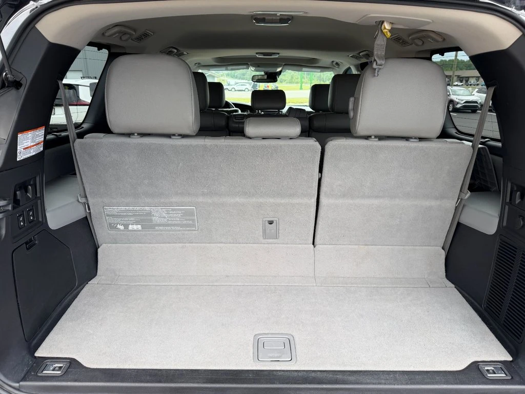 Toyota Sequoia LIMITED* 4WD* DISTRONIC* �.�����* �������* ������* | Mobile.bg � ����������� 16