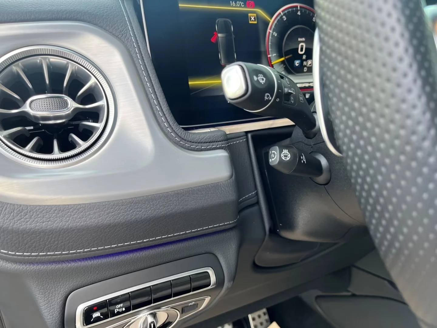 Mercedes-Benz G 63 AMG 4-MATIC BURMESTER 360-CAM NIGHT-PAKET TV, снимка 7 - Автомобили и джипове - 55434772