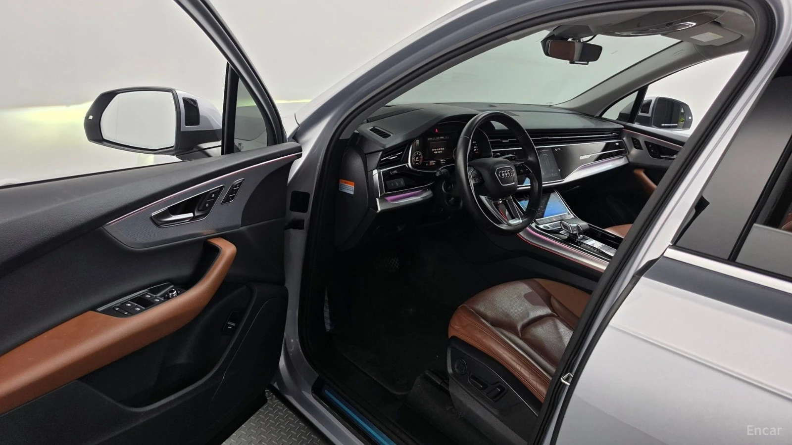 Audi Q7 45 TDI QUATTRO* HUD* 360* КОЖА* ПАНО* НАВИ, снимка 8 - Автомобили и джипове - 55615893