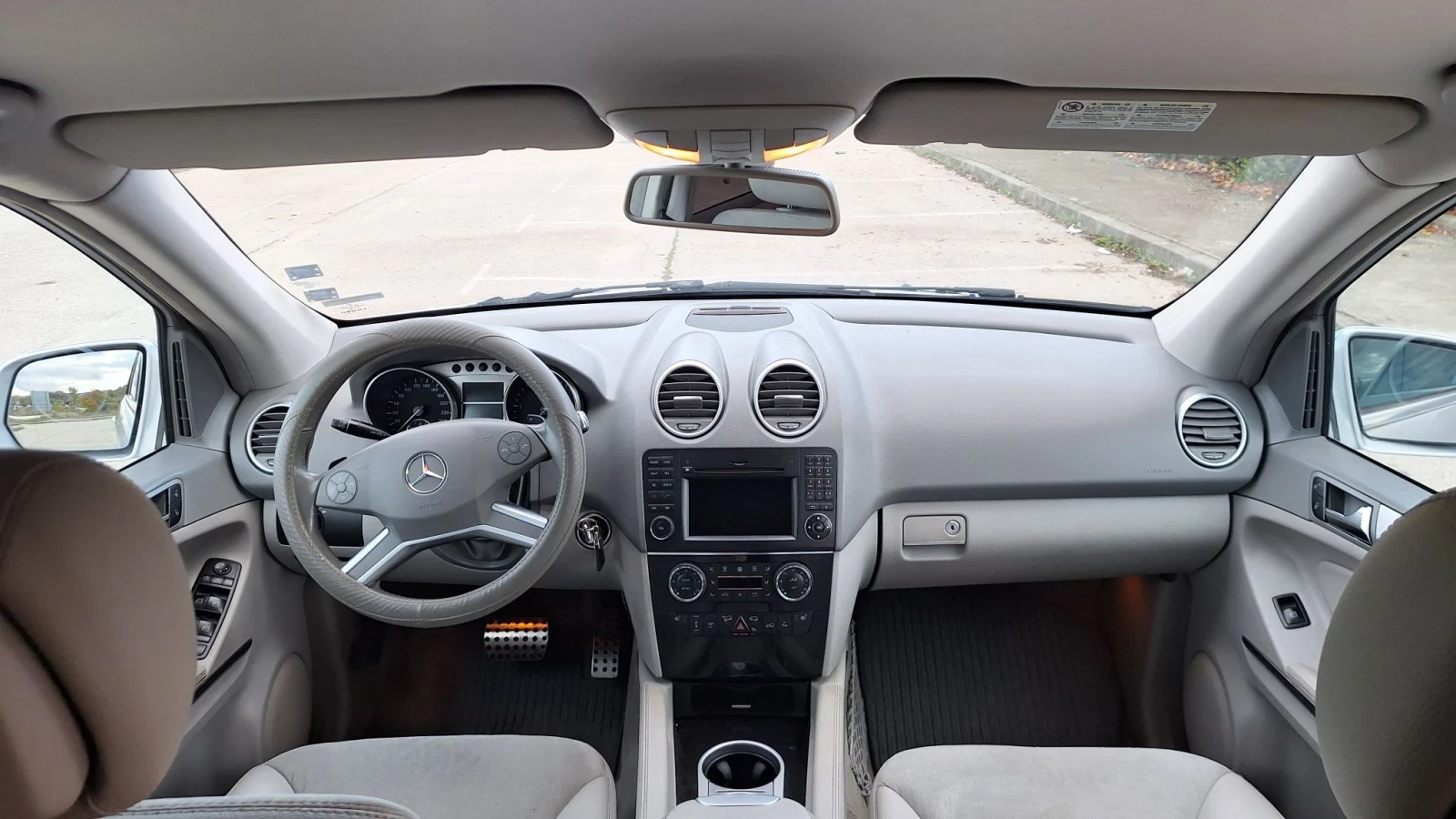 Mercedes-Benz ML 320, снимка 10 - Автомобили и джипове - 56649341