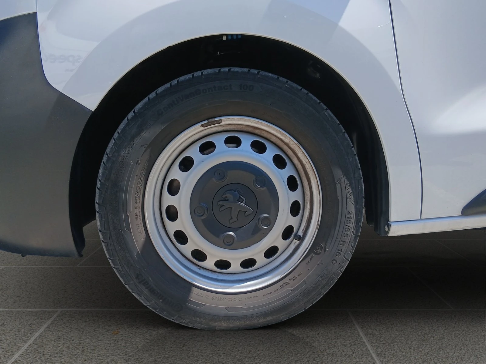 Peugeot Expert Standard 1.5 BlueHDi 120 , снимка 16 - Бусове и автобуси - 54453857